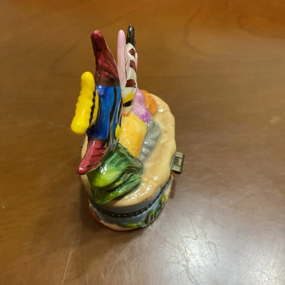 Porcelain Fish/Ocean Trinket, Pill, Jewelry Box. Still Has Original Tag. - Picture 5 of 9